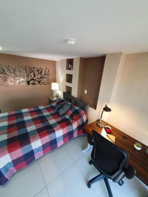 S06 EXECUTIVE SUITES at ITESM CEM Families Tourists & Travelers Choice Foreign Students Companies Executives WELCOME!!! 10min Izcalli-15min Esmeralda-20min Sátelite-25min AIFA